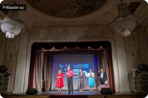 В Пушкине стартовал фестиваль-конкурс композиторского искусства «Теория струн»